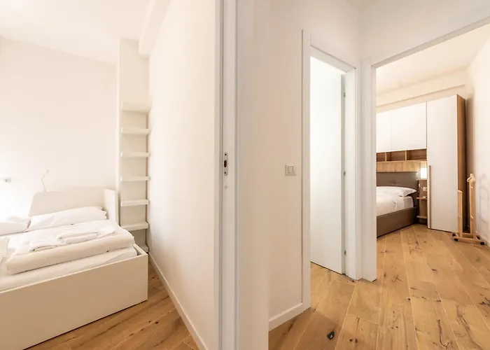 Navigli 2-bedroom And Sofa Bed Apartmán *