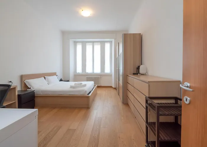 Xenia - 3 In Via Ugo Bassi 23 Apartmán *