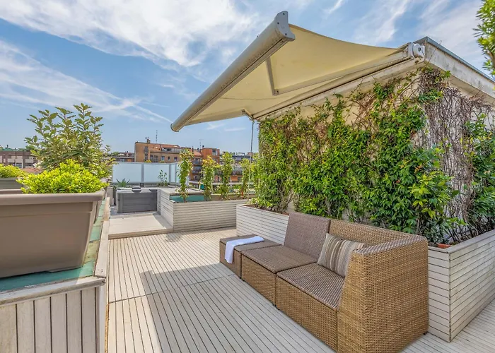 Penthouse With Terraces, Jacuzzi & Garage