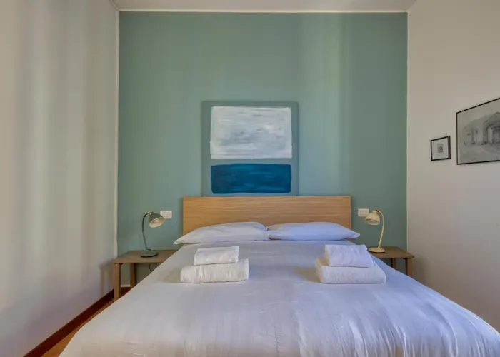 I-host Sempione - Lega Lombarda * Milano