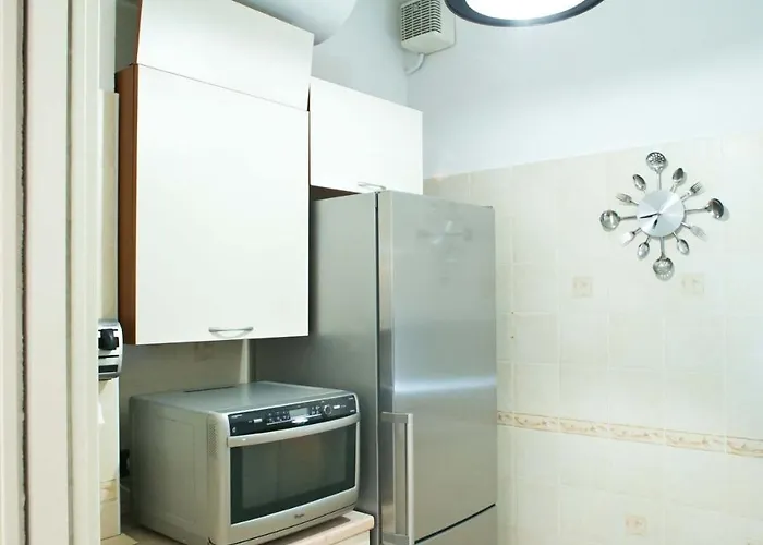 Cozy 5 Posti Letto - 15 Minuti Dal Duomo - Metro M1 A 4 Minuti - Ac - Wifi - Netflix 아파트 *