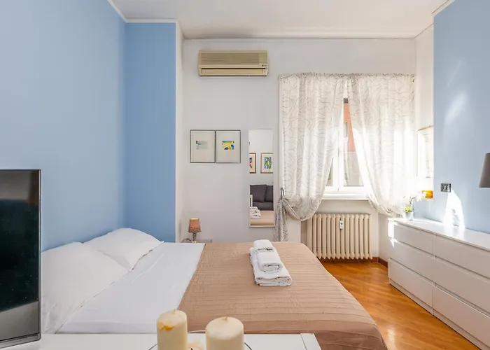 Apartment Charming With Balcony & Wi-fi *