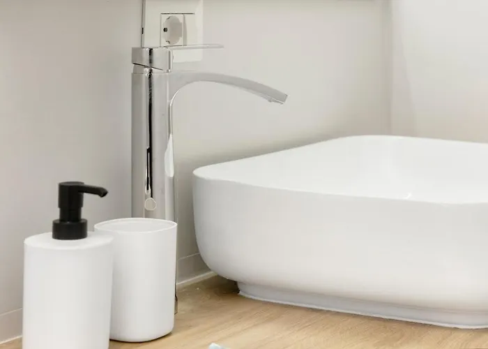 Apartmán Modern With Wi-fi & Ac 15 Min To Duomo Milán