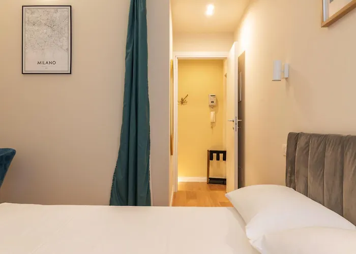 Daire Designer In A Unique Setting Near M2 - Berra 10 Milano