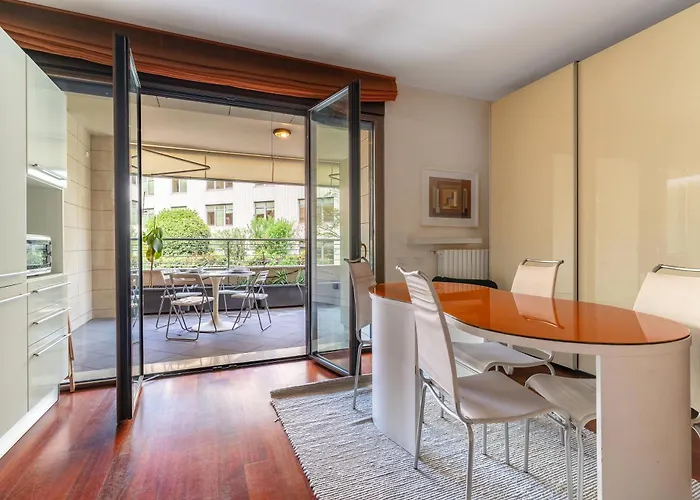 Apartman Elegant With Terrace In Life *