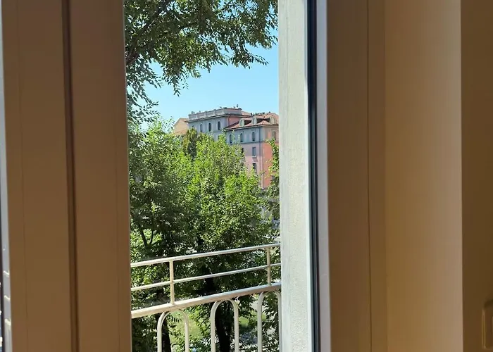 Stylish Flat Porta Romana E Bocconi *