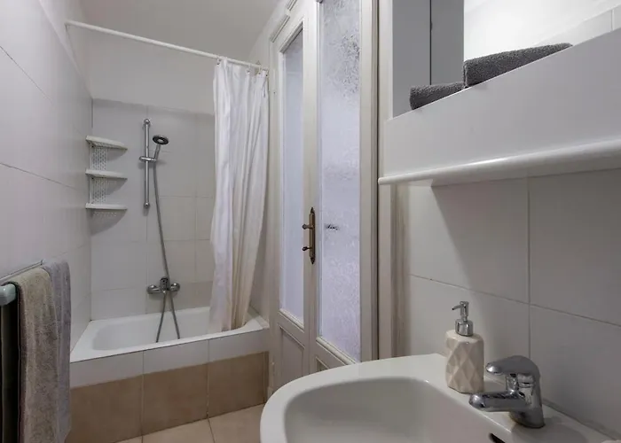 Apartmán Stylish At Isola-garibaldi District - B
