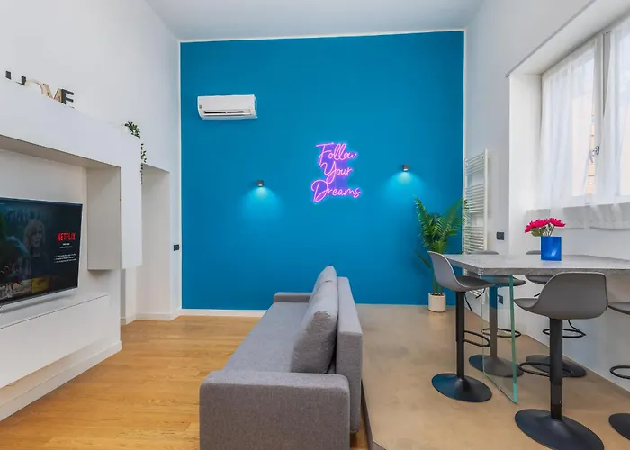 Bold Corner - Authentic District Close To Center