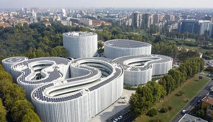 Bocconi Design - B Milán