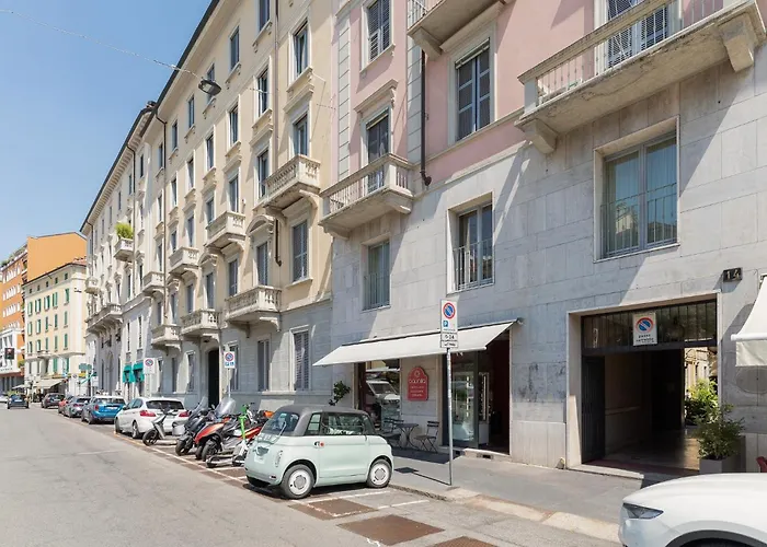 Guesthost - Brera Modern Appartement Milaan