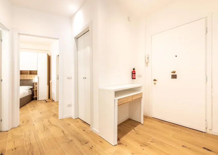 Navigli 2-bedroom And Sofa Bed *