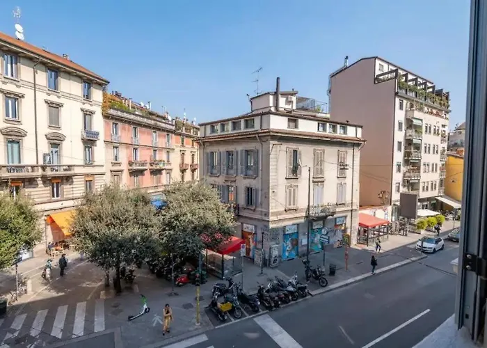Canonica 1 - The Charming Bilo - B