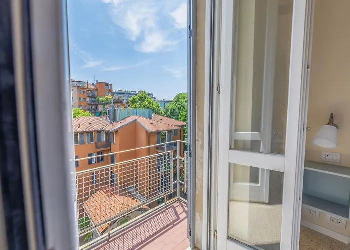 Penthouse With Terraces, Jacuzzi & Garage *