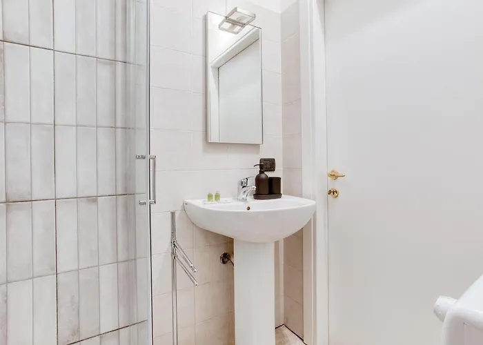 Apartment Easylife - - Montenero 29 F - Porta Romana *