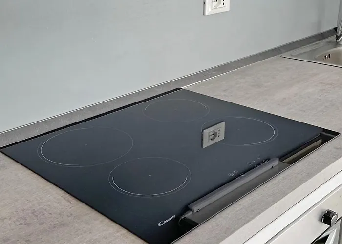 Monolocale Veniero Fiera Milán