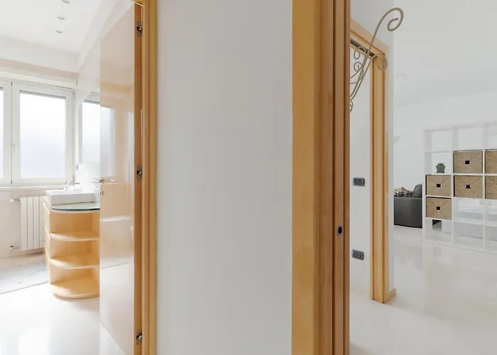 Guesthost - M1 Pagano Comfortable Μιλάνο