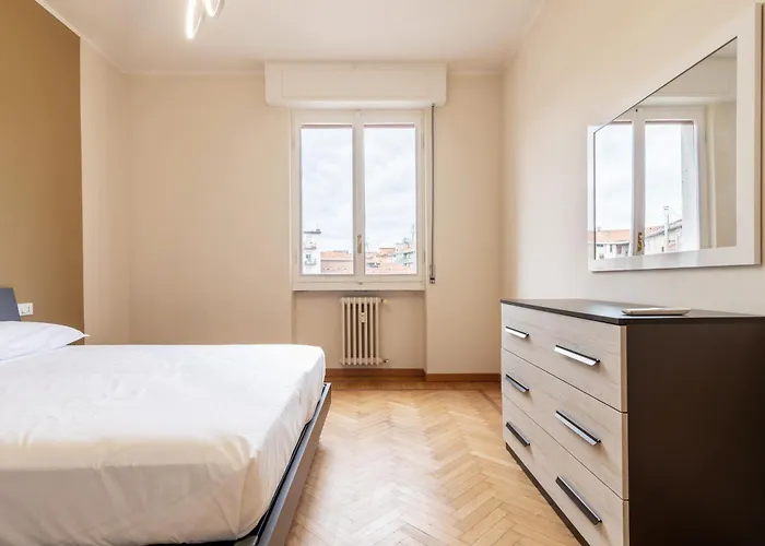 Apartment Altamura Trilocale Quartiere Bande Nere San Siro Mailand