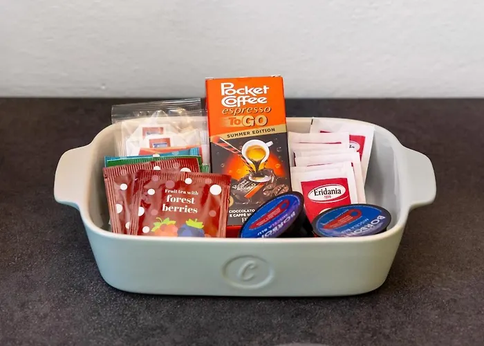 A Stone's Throw From - Balcony - Ac *