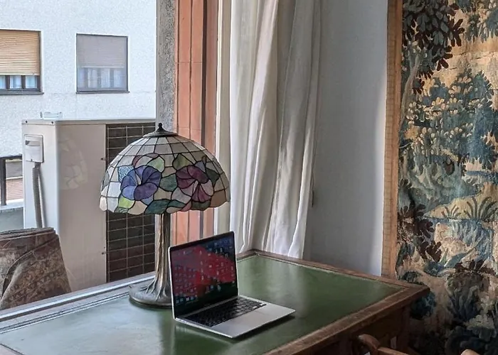 800 M Duomo - Vintage E Spazioso *