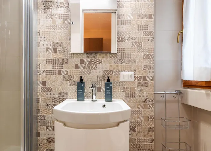 Zuretti Monolocale Stazione Apartment *