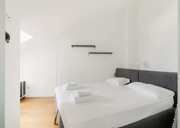 Daire Guesthost - Darsena Bright *