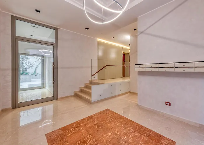 Apartment Fabbri Palace - B *