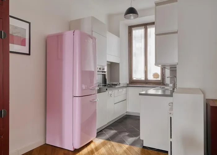 Apartmán Your Sunny Getaway In Porta Venezia Dist... *