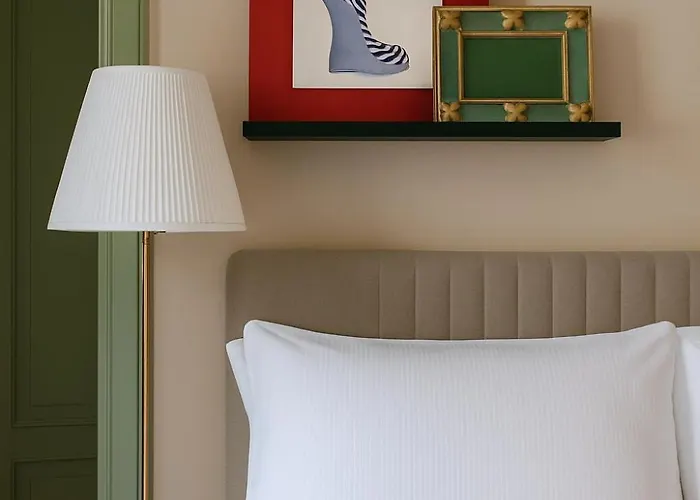 Serendipity - Colonne Apartman *