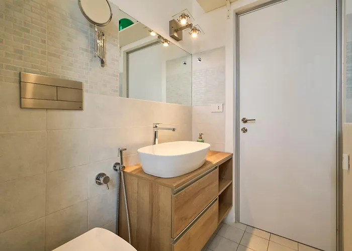 Bright Urban Terrace - Porta Romana Lägenhet