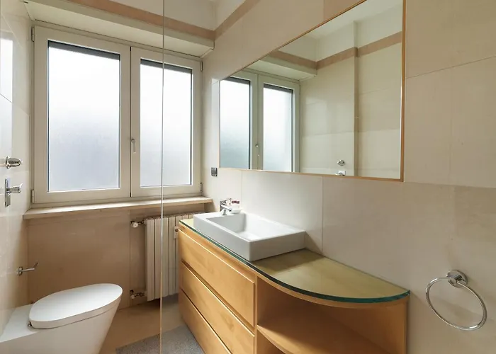 Guesthost - M1 Pagano Comfortable