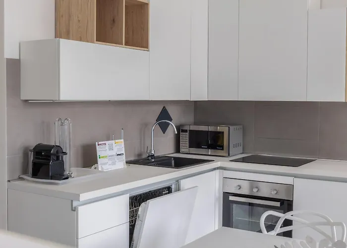 Cadorna House In Lejlighed