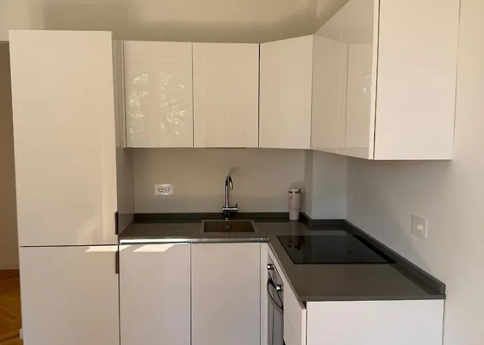 Daire Stylish Flat Porta Romana E Bocconi