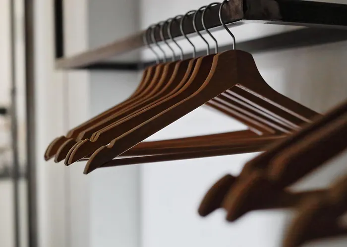 Minimal Chic Near Apartment