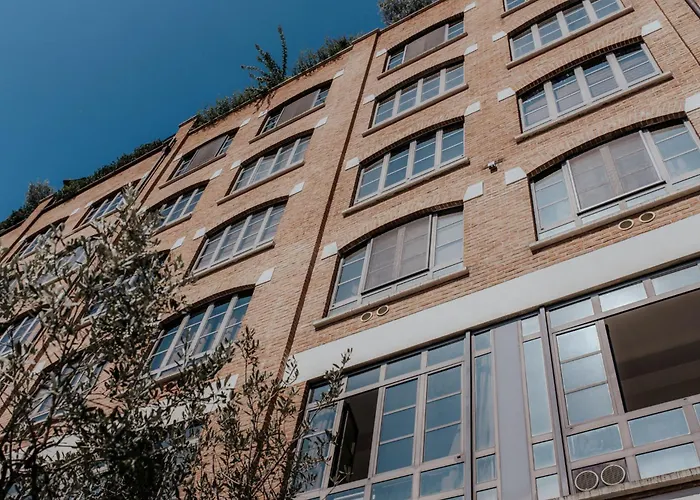 Guesthost - Mecenate Bright Apartman Milánó