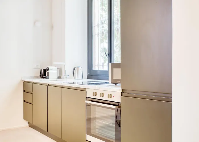 Easylife - - Ausonio 6 - Sant'ambrogio Apartmán *