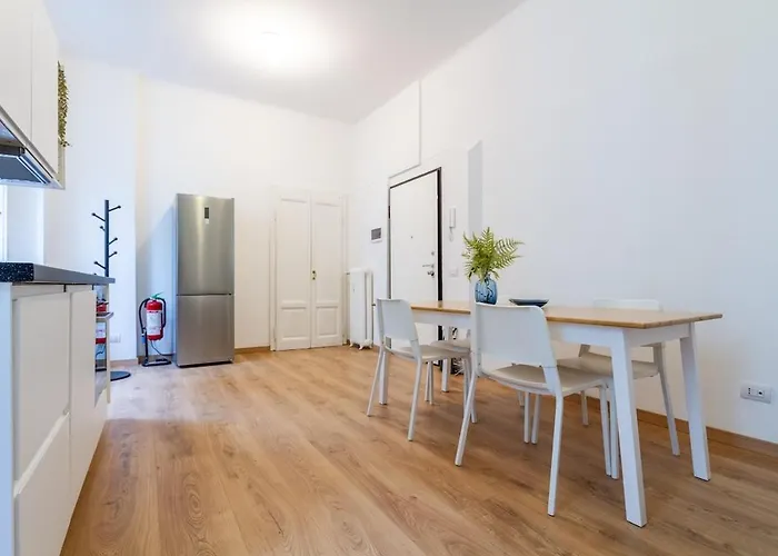 70 Mq Station 100 Mt Apartman Milánó