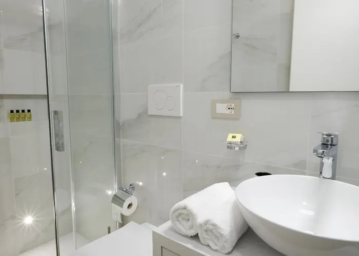 Mia House 1 Nuovissimo Vicino San Siro, Rho Fiera E Vecchia Fiera, Mico E Allianz Cloud, Centro Pavesi E Fuori Di Danza, A Poca Distanza Dal Portello Mediolan