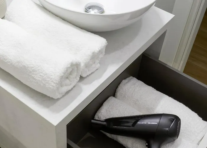 Apartament Mia House 1 Nuovissimo Vicino San Siro, Rho Fiera E Vecchia Fiera, Mico E Allianz Cloud, Centro Pavesi E Fuori Di Danza, A Poca Distanza Dal Portello