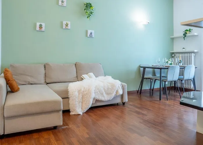 Duomo 10 Minutes Away Spacious 5 Pax Balcony Wifi Ac Appartement *