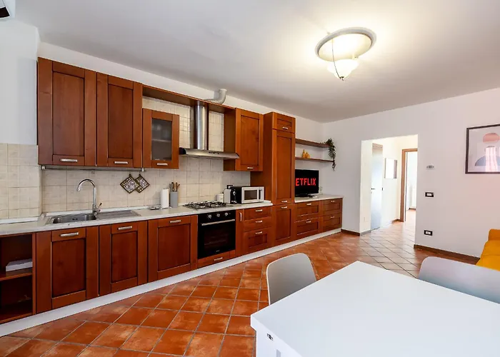 Apartamento Spacious At 5 Min Walk From Station *