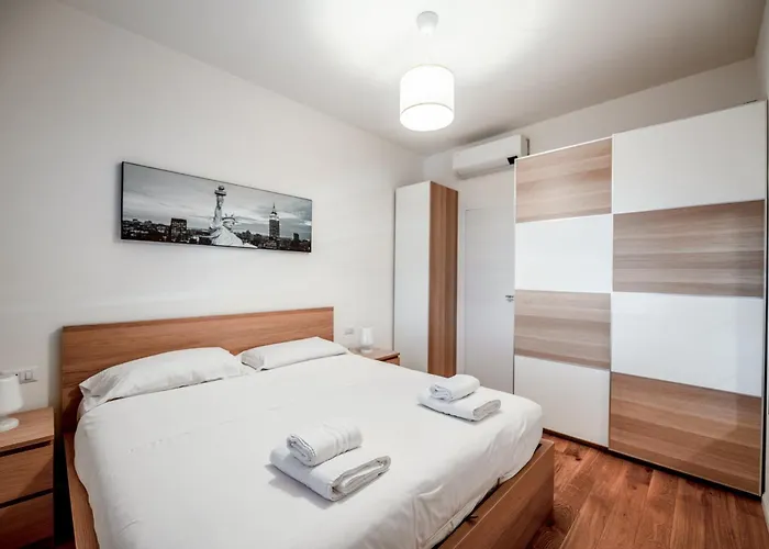 Design Flat With Terrace At 10 Min San Siro Stadium Apartamento *