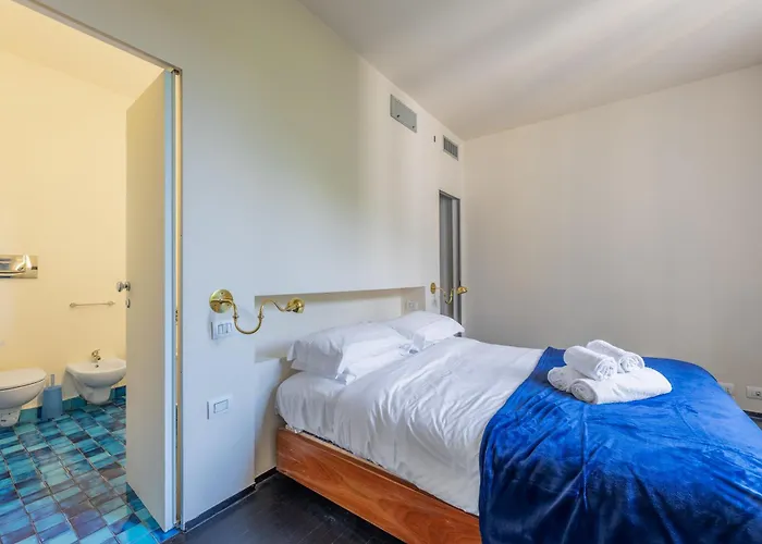 Penthouse With Terraces, Jacuzzi & Garage *