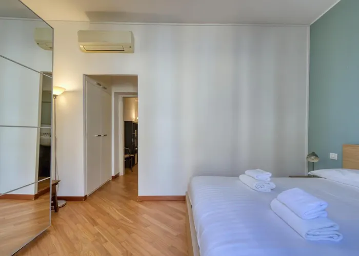 I-host Sempione - Lega Lombarda * Milano