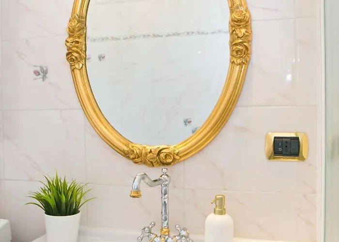 Cozy 5 Posti Letto - 15 Minuti Dal Duomo - Metro M1 A 4 Minuti - Ac - Wifi - Netflix 아파트