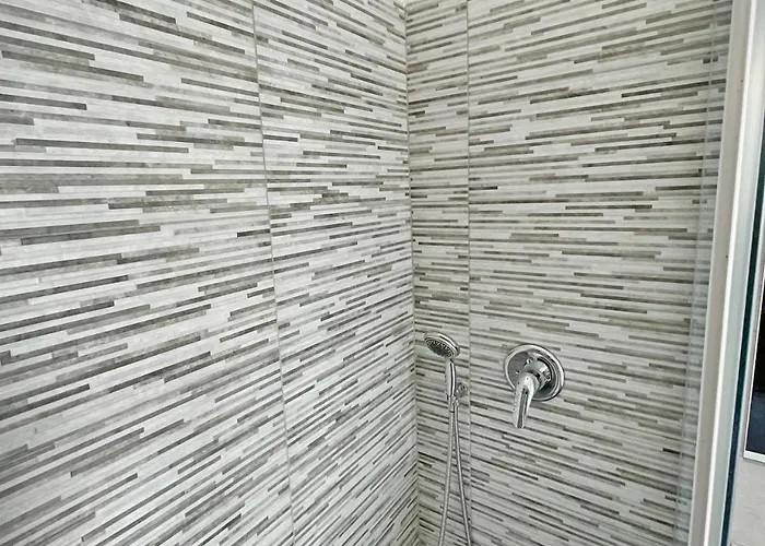 Monolocale Veniero Fiera * Milán