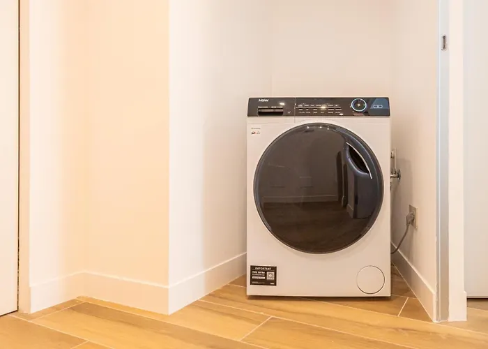 Michelangelo Moscova Golden House * Milan