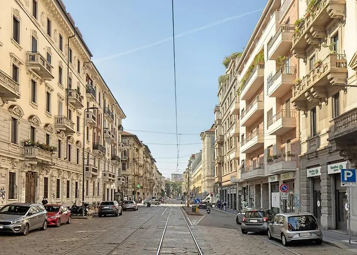 A Stone's Throw From - Balcony - Ac