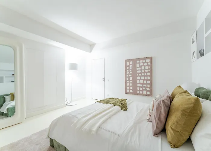 Breraprivata, Con Giardino E Jacuzzi Ad Uso Esclusivo - *