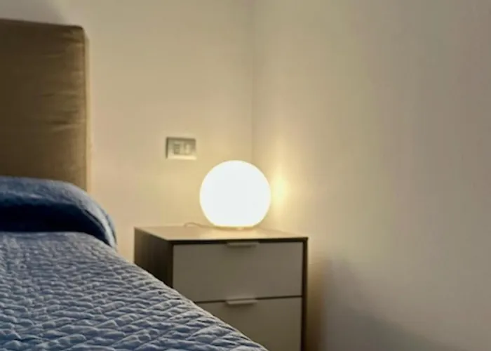 Oasis Of Design Fair, Polimi, S Siro, Milán