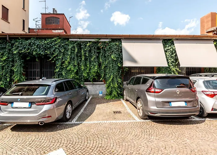 Stayeasy Bernina - Design Loft, Metro And Free Parking Apartmán *